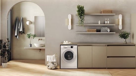 Bauknecht BW 719 A wasmachine Voorbelading 7 kg 1351 RPM Wit – Duits Display