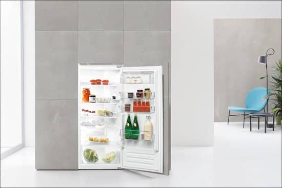 Indesit IBC12AC21R | Inbouw koelkast | 122Cm | Sleepdeur | 209L | Energy F