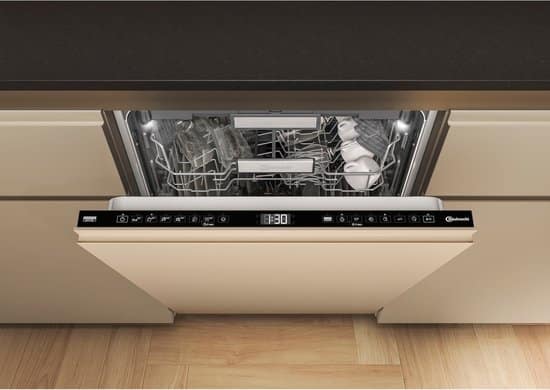 Bauknecht B7I HF60 TUC inbouw vaatwasser | Autodeur opening | Besteklade| Energielabal A