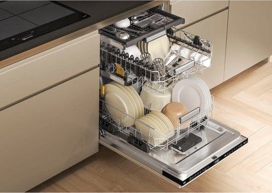 Bauknecht B7I HF60 TUC inbouw vaatwasser | Autodeur opening | Besteklade| Energielabal A