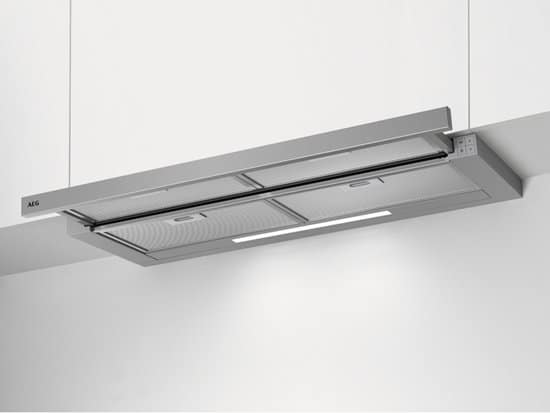 AEG DPE5950M – Afzuigkap – RVS – Afzuigkracht bij recirculatie (hoog/laag): 550/210 m³/h