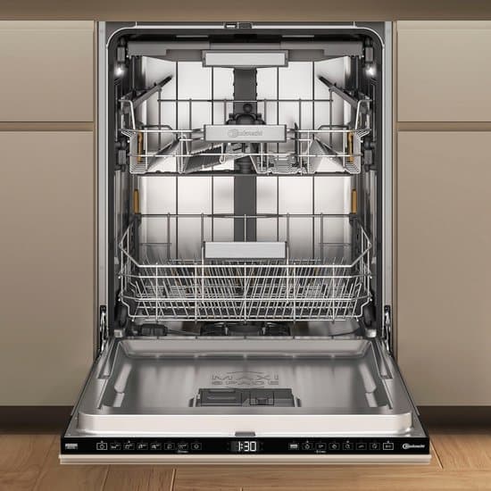 Bauknecht B7I HF60 TUC inbouw vaatwasser | Autodeur opening | Besteklade| Energielabal A