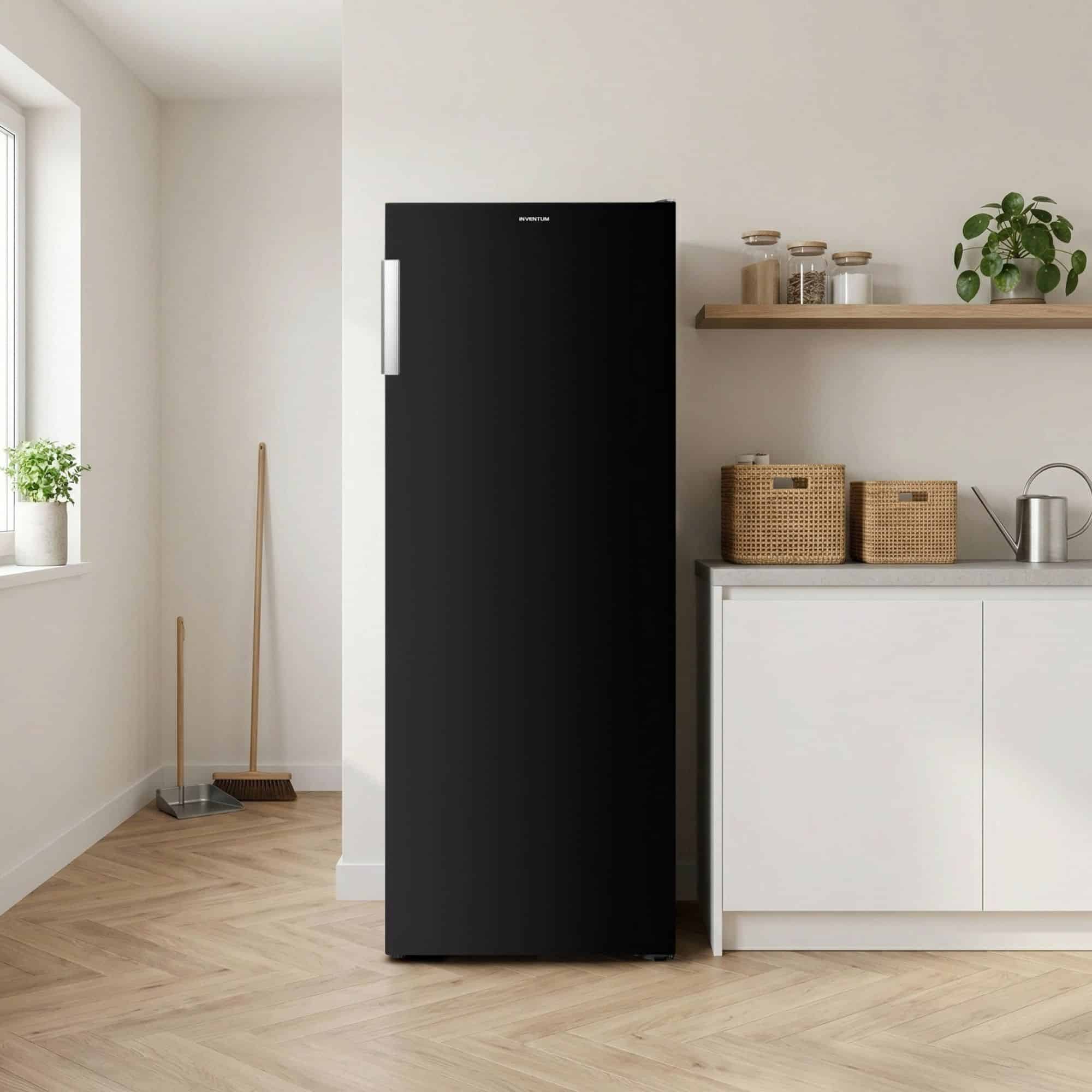 Inventum VR1430B Vriezer 161 l 143 cm – Zwart, No Frost