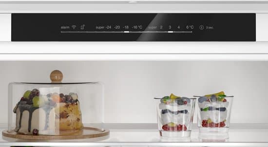 Siemens iQ300 KB96NVFE0 koel-vriescombinatie Ingebouwd 383 l