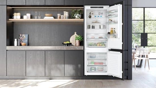 Siemens iQ300 KB96NVFE0 koel-vriescombinatie Ingebouwd 383 l