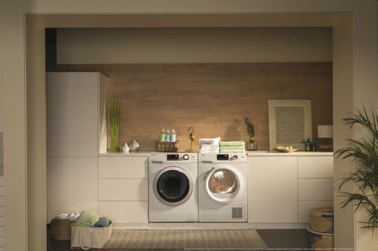 Haier Serie 636 HW70-BP14636N wasmachine Voorlader 7 kg 1400 RPM Wit Duits Display
