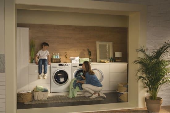 Haier Serie 636 HW70-BP14636N wasmachine Voorlader 7 kg 1400 RPM Wit Duits Display