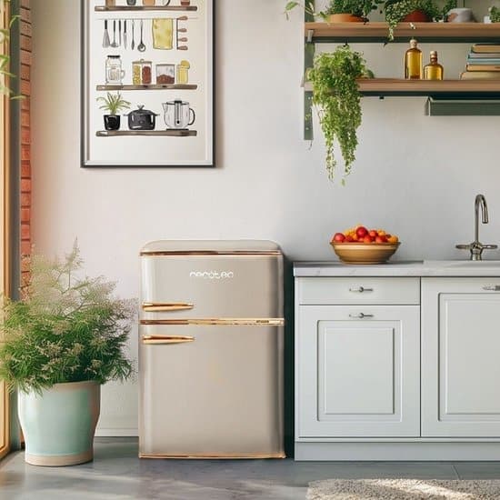 Koelkast Cecotec Bolero CoolMarket 2D Origin 86 Beige E Beige Onafhankelijk
