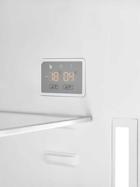 Smeg FAB38RBL5 – Koel- en vriescombinatie  – Scharnier rechts – Zwart
