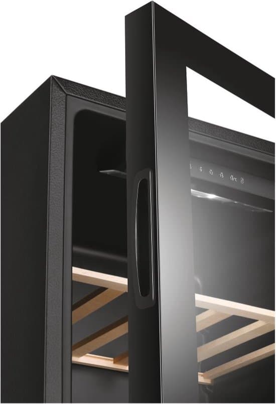 Haier Wine Bank 50 Serie 3 HWS33GG Compressorwijnkoeler Vrijstaand Zwart 33 fles(sen)