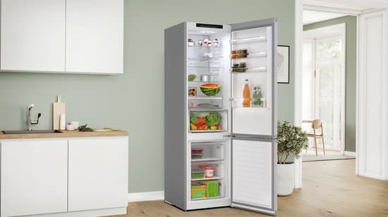 Bosch Serie 4 KGN392LAG koel-vriescombinatie Vrijstaand 363 l Metallic