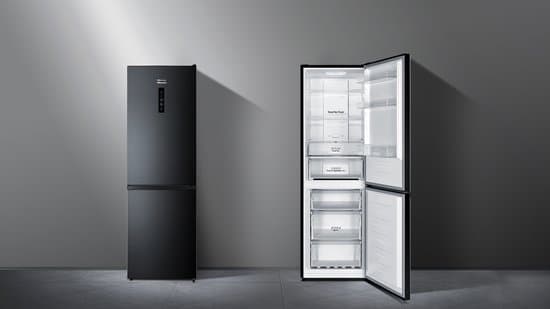 Hisense RB390N4BFC – Koel-vriescombinatie – 300 liter – No Frost – Inverter Compressor – Zwart – Energieklasse C – 35 dB – Super Cool & FastFreeze