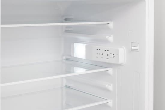 ETNA KKS5102 – Inbouw sleepdeur koelkast – 102cm – SuperCool – Elektronische thermostaat – 154 liter – LED temperatuur indicatiemeter