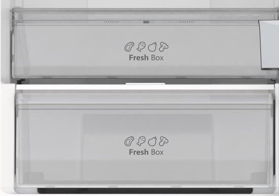Hisense RB440N4AFC – Koelvriescombinatie vrijstaand – Zwart – 336 liter inhoud – Rechtsdraaiend (omkeerbaar) – Energielabel C – Stil: 35 dB(A) – NoFrost – Nulgradenzone en flessenrek – 201cm hoog – 238L koelen, 98L vriezen