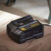 Stanley FATMAX® V20 18V 4A snellader - Afbeelding 2