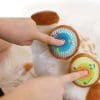 Sophie de giraf Touch & Music Knuffel - Kinderspeelgoed met geluid - Kraamcadeau - Babyshower cadeau - Vanaf 10 maanden - 3 Melodieën - Inclusief batterijen - Afbeelding 3