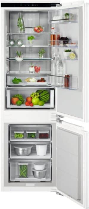 AEG Series 8000 TSC8M18WCF Ingebouwd 245 l C Wit