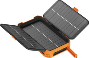 Xtorm Powerbank Zonneenergie - 10000 mAh - Geschikt voor Iphone/Samsung - Inclusief USB-C Kabel - USB-C en USB-A - 20W