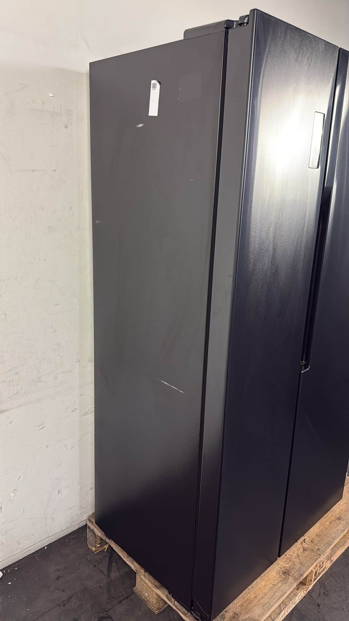 ETNA AKV578ZWA - Amerikaanse koelkast - No Frost - LED Display - Zwart - Afbeelding 4