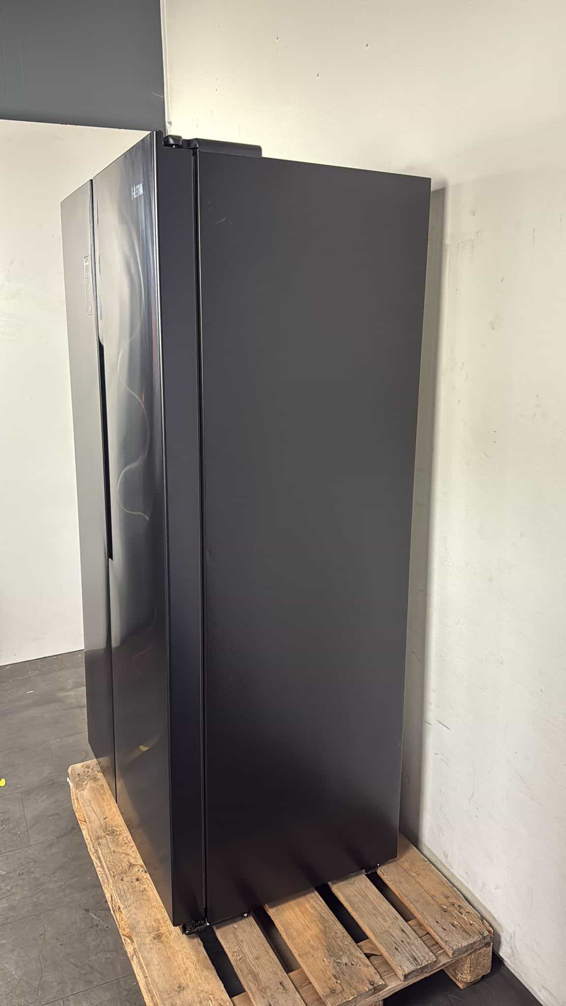 ETNA AKV578ZWA - Amerikaanse koelkast - No Frost - LED Display - Zwart - Afbeelding 5